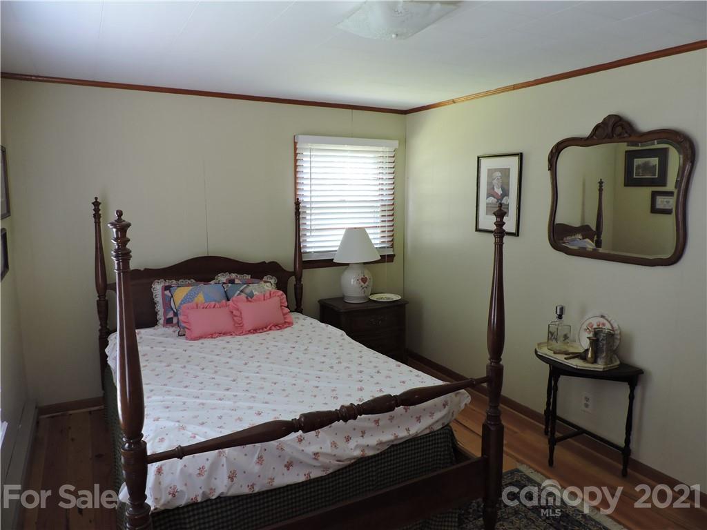 485 Marble Mine Road Bakersville, NC 28705 - Photo 22 of 31 Gallery Image 22