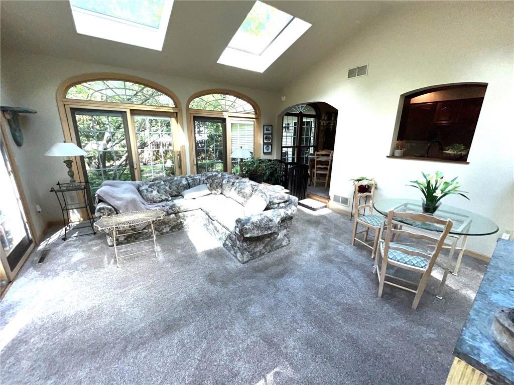 327 Pine Road Sewickley, PA 15143 - Photo 15 of 42 Sunroom/Family Room.