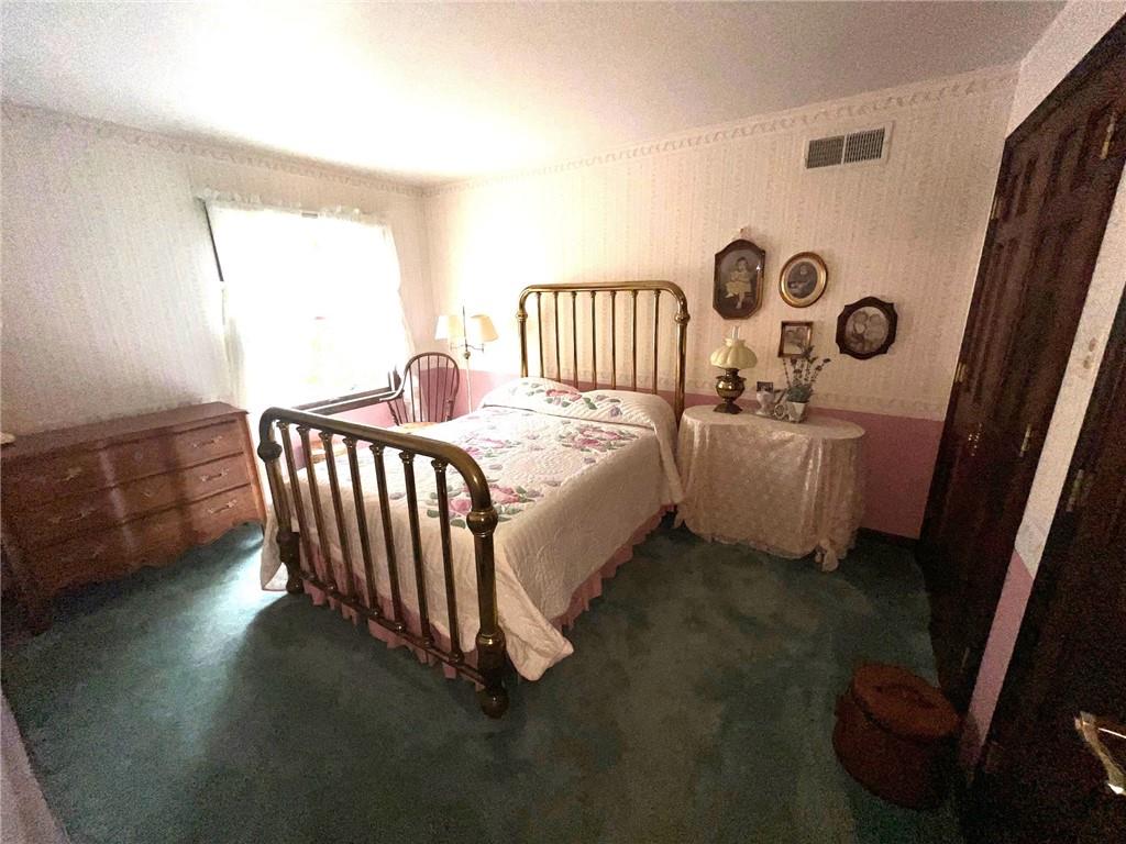 327 Pine Road Sewickley, PA 15143 - Photo 26 of 42 Bedroom 2.
