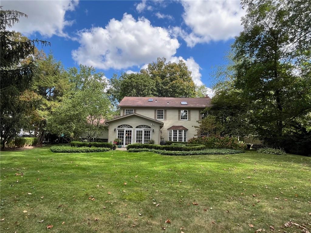 327 Pine Road Sewickley, PA 15143 - Photo 40 of 42 Back/Yard.