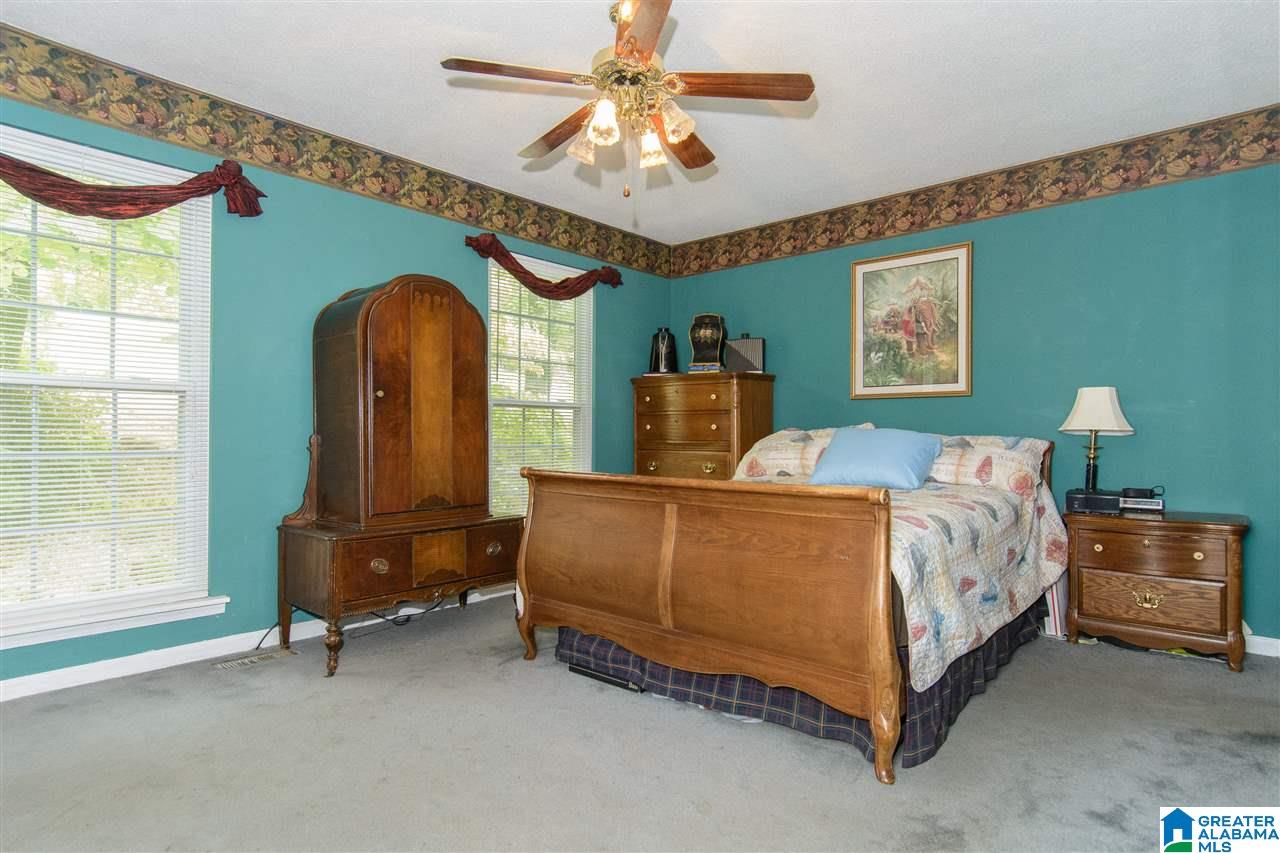 1045 Navajo Trail Alabaster, AL 35007 - Photo 16 of 31