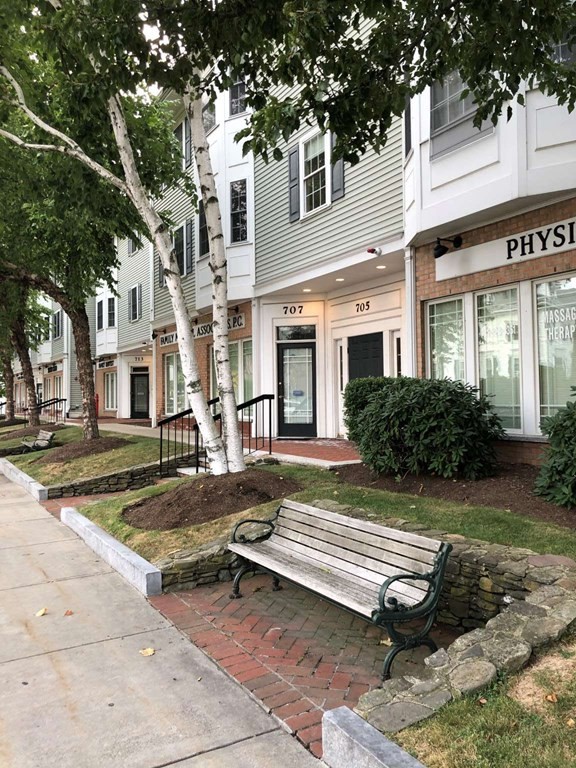 705 Washington Street, Unit B Canton, MA 02021 - Photo 8 of 10