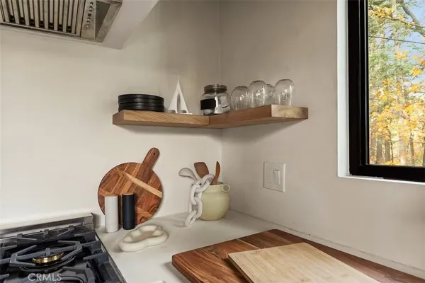 $590,000 | 26664 Thunderbird Drive, Lake Arrowhead, CA 92352