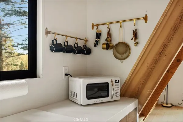 $590,000 | 26664 Thunderbird Drive, Lake Arrowhead, CA 92352