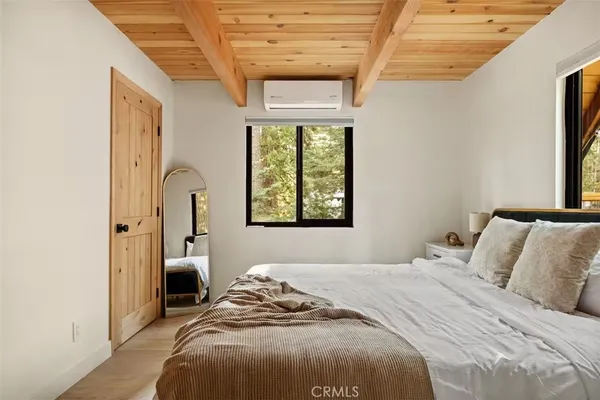 $590,000 | 26664 Thunderbird Drive, Lake Arrowhead, CA 92352