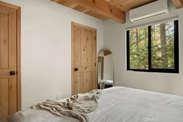 $590,000 | 26664 Thunderbird Drive, Lake Arrowhead, CA 92352