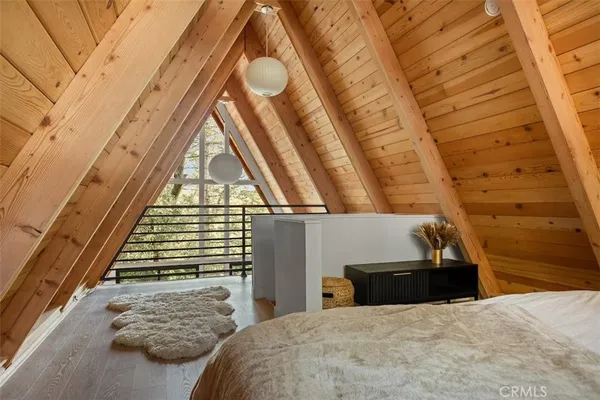 $590,000 | 26664 Thunderbird Drive, Lake Arrowhead, CA 92352