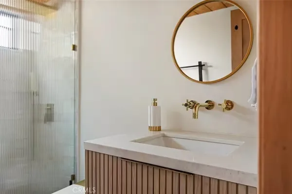 $590,000 | 26664 Thunderbird Drive, Lake Arrowhead, CA 92352