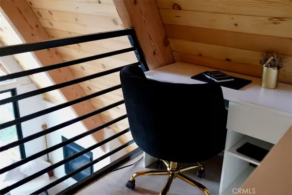 $590,000 | 26664 Thunderbird Drive, Lake Arrowhead, CA 92352