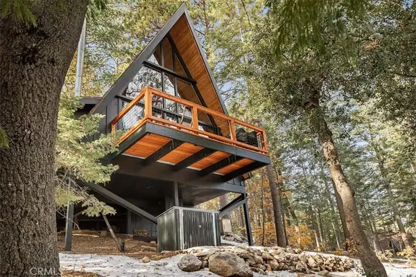 $590,000 | 26664 Thunderbird Drive, Lake Arrowhead, CA 92352