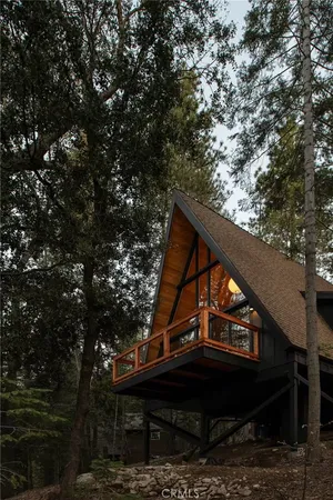 $590,000 | 26664 Thunderbird Drive, Lake Arrowhead, CA 92352