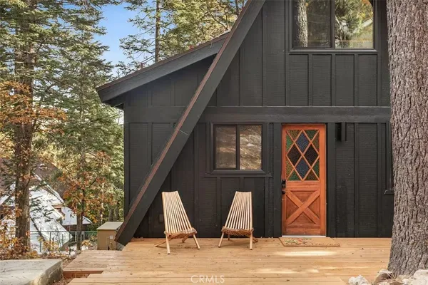 $590,000 | 26664 Thunderbird Drive, Lake Arrowhead, CA 92352