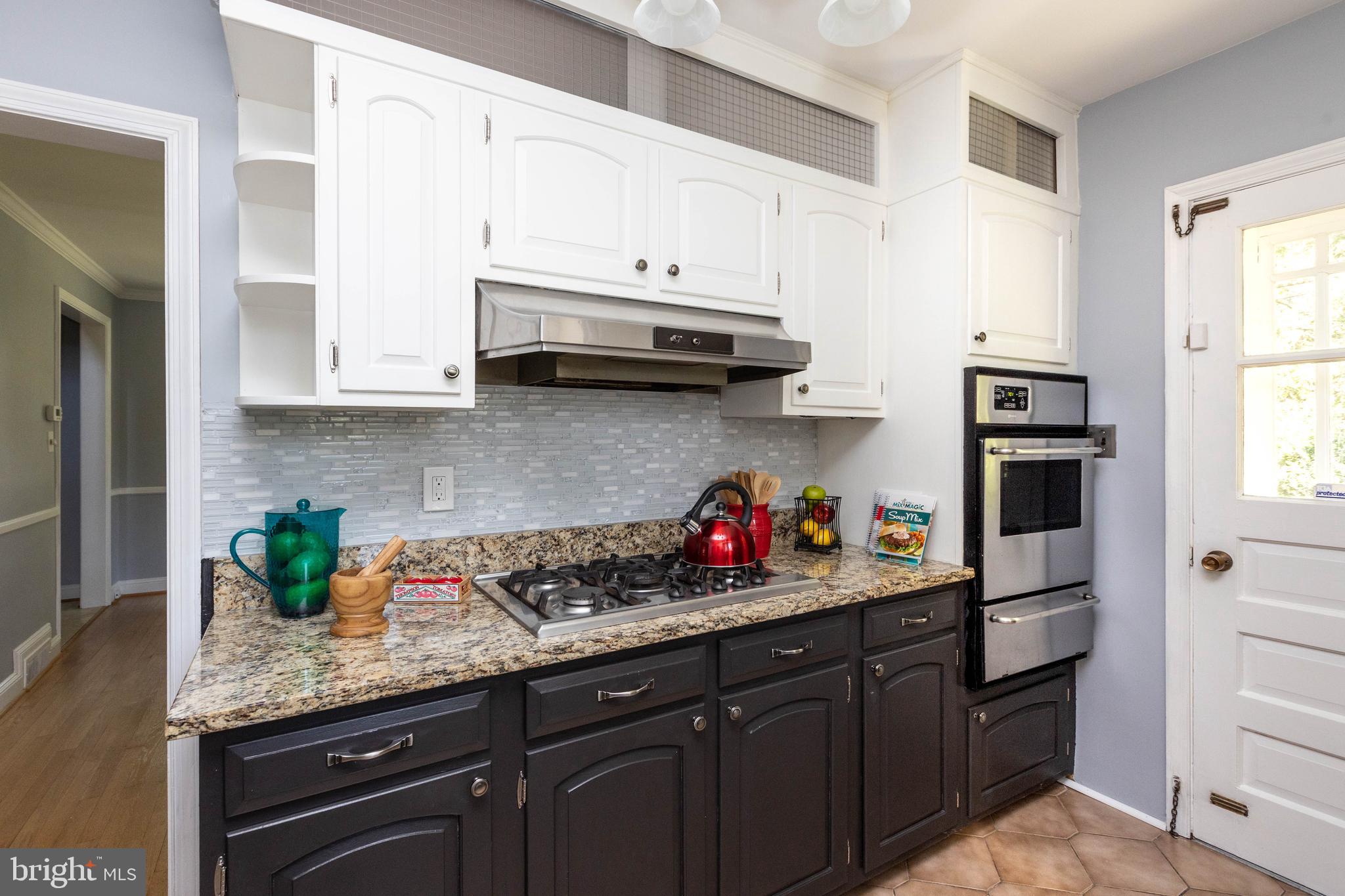 5507 Springlake Way Baltimore, MD 21212 - Photo 11 of 46 Kitchen