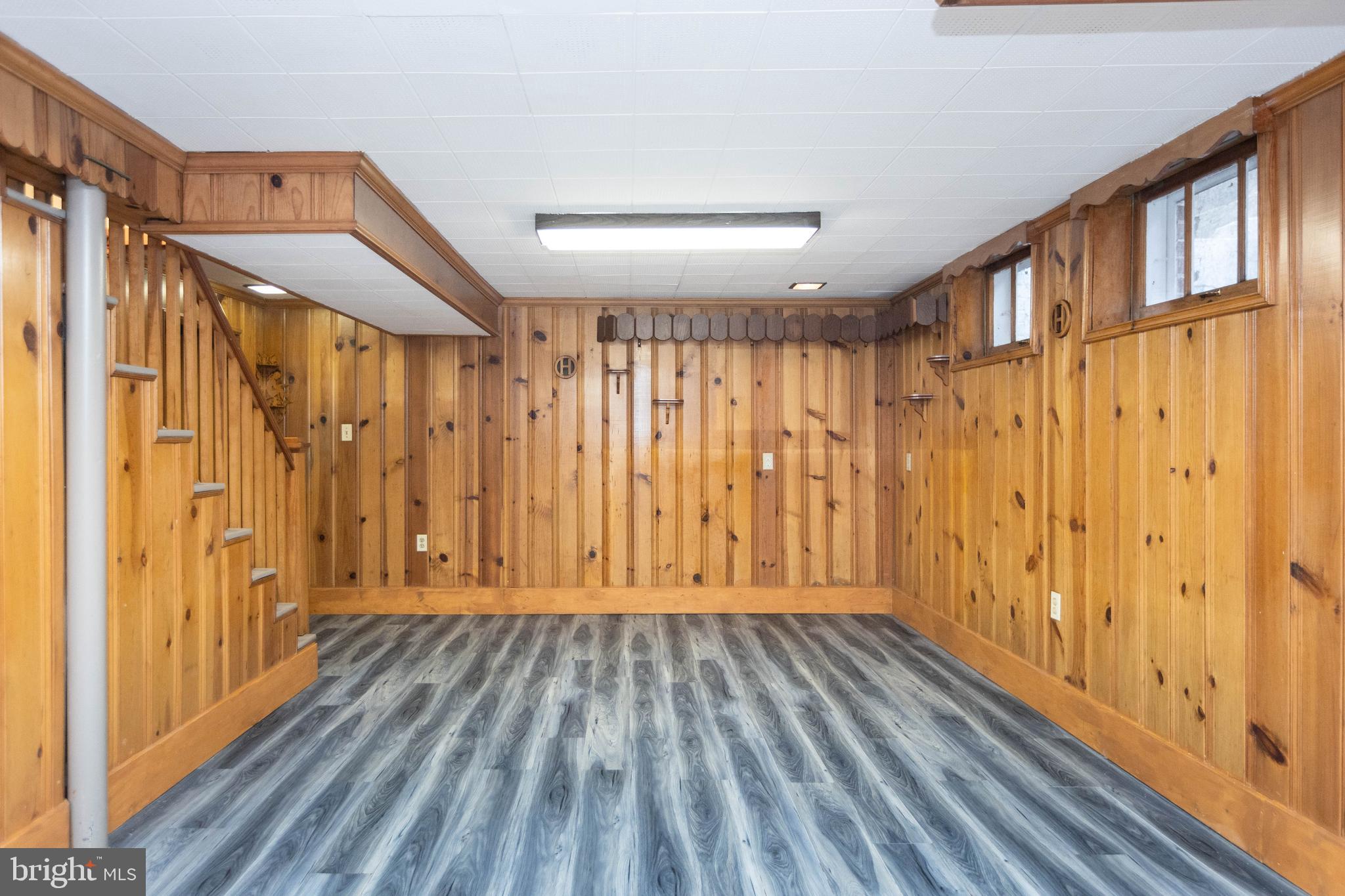 5507 Springlake Way Baltimore, MD 21212 - Photo 32 of 46 Lower level rec area