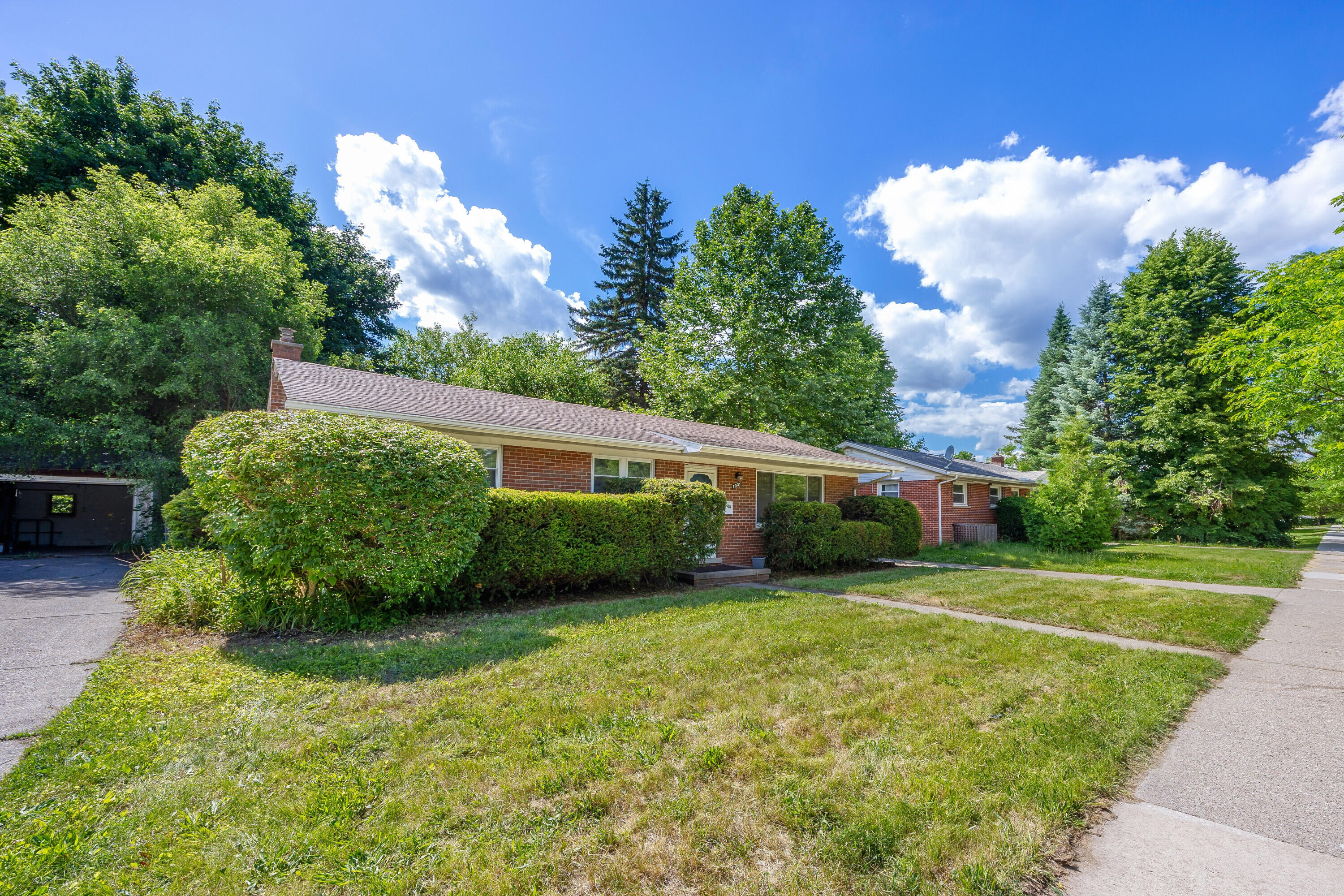 1031 North Maple Road Ann Arbor, MI 48103 - Photo 34 of 36 00_
