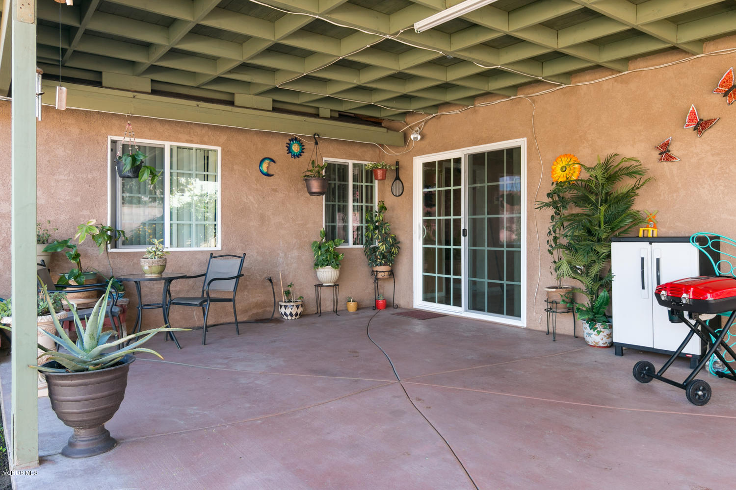 1731 Rialto Street Oxnard, CA 93035 - Photo 22 of 27 1731 Rialto St-009-8-Patio-MLS_Size (1)