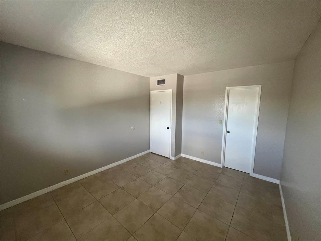 2020 Northeast 56th Street, Unit 208 Fort Lauderdale, FL 33308 - Photo 14 of 54