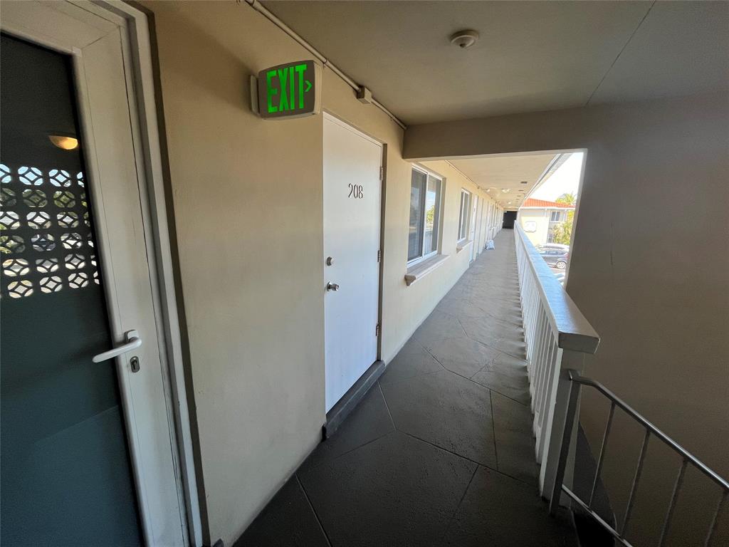 2020 Northeast 56th Street, Unit 208 Fort Lauderdale, FL 33308 - Photo 48 of 54