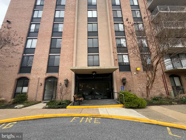 $275,000 | 801 Yale Avenue, Unit 308, Swarthmore, PA 19081