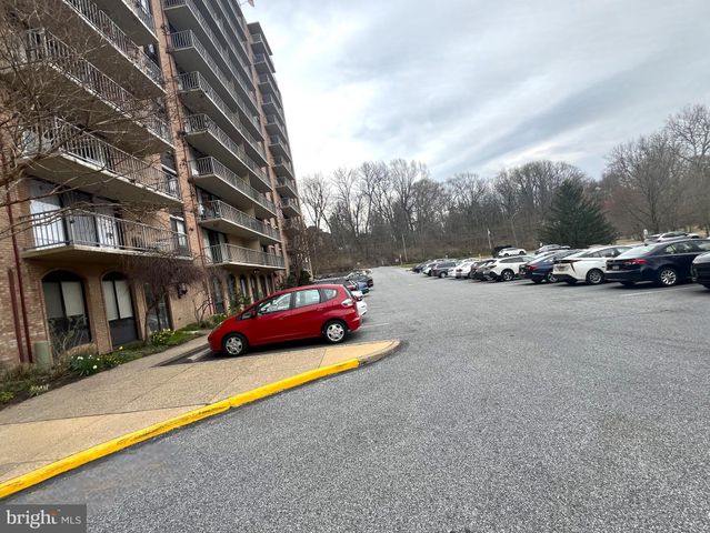 $275,000 | 801 Yale Avenue, Unit 308, Swarthmore, PA 19081
