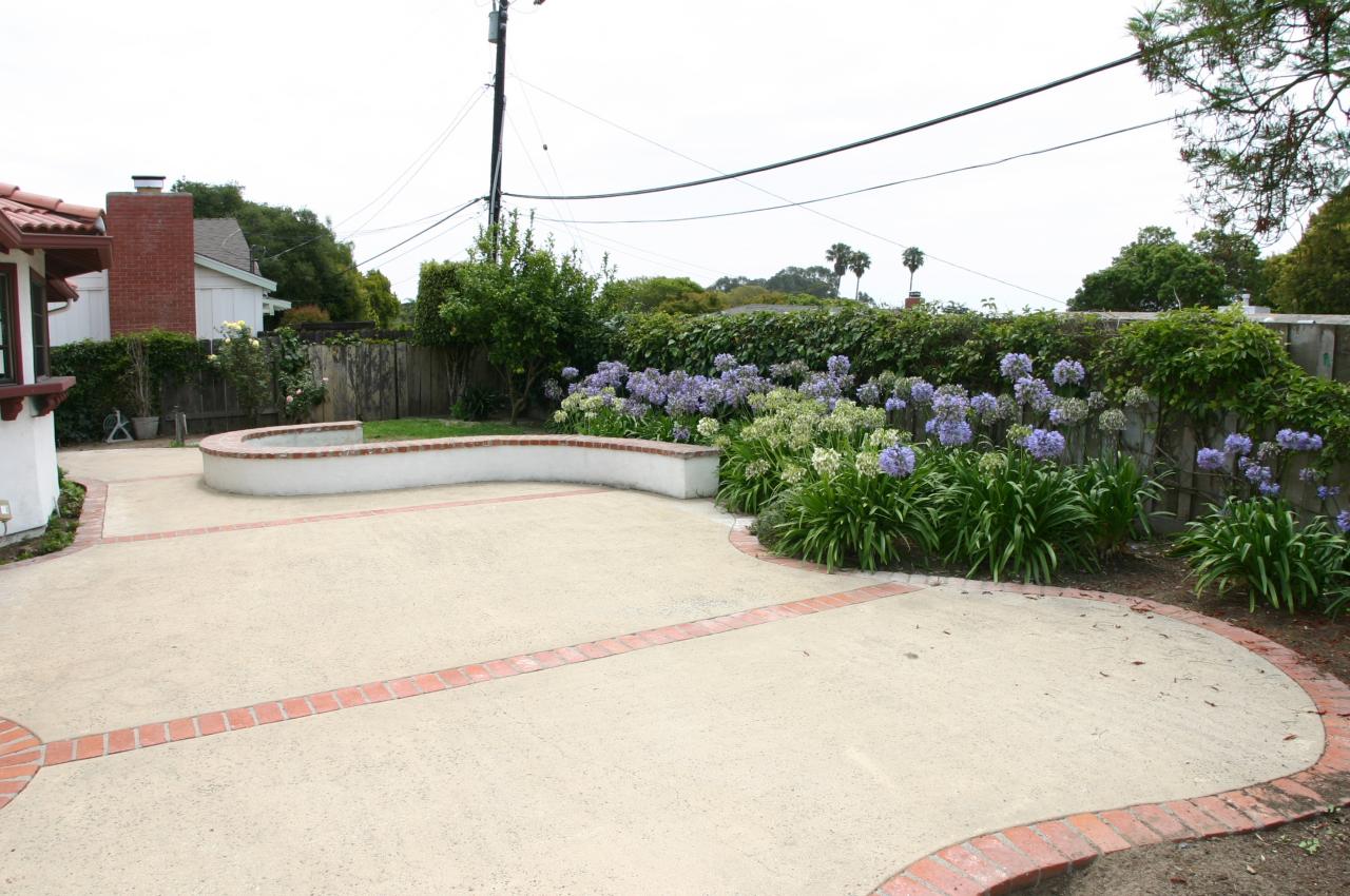 318 Oliver Road Santa Barbara, CA 93109 - Photo 10 of 10 Backyard