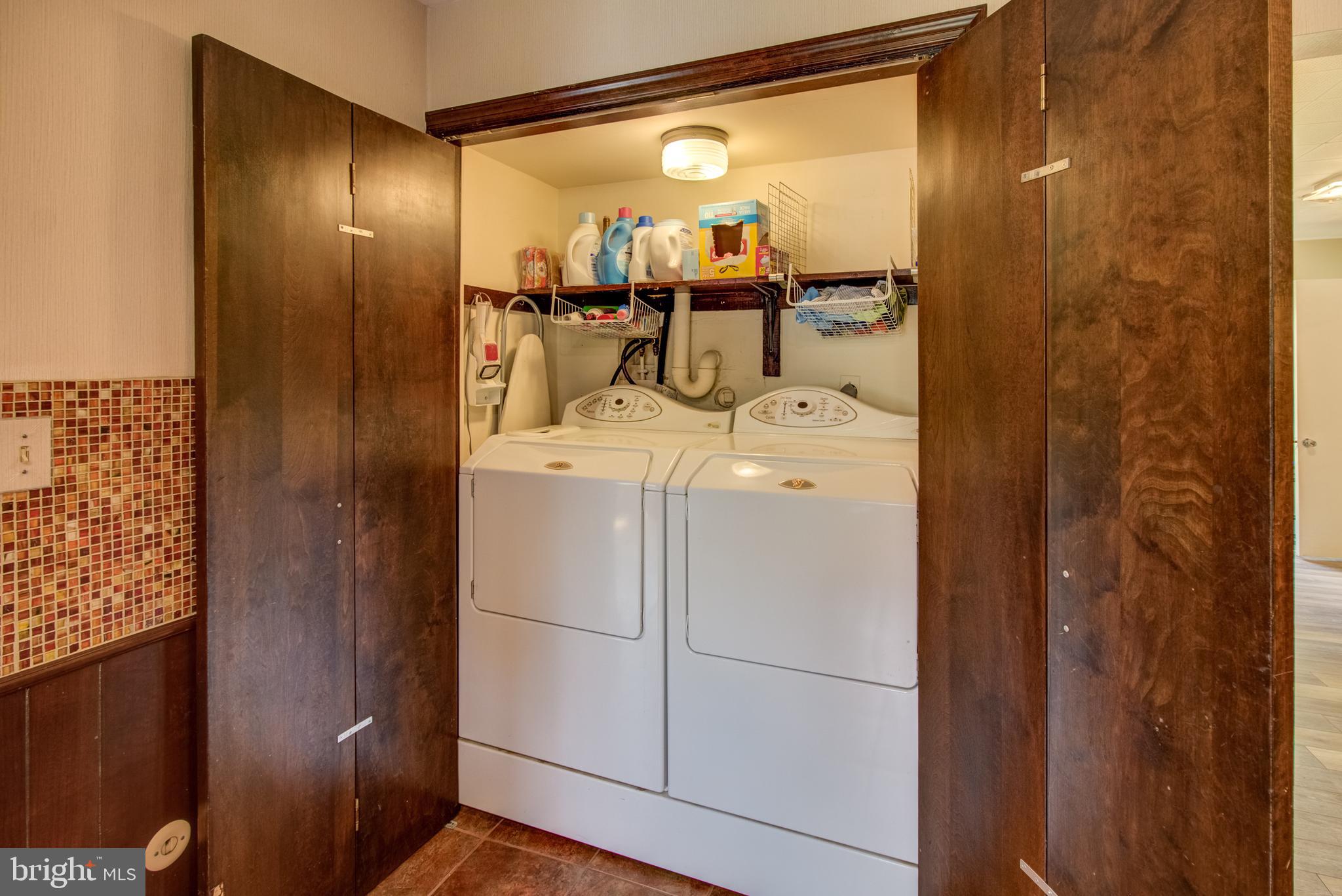 9 Frederick Lane Ewing, NJ 08628 - Photo 12 of 19