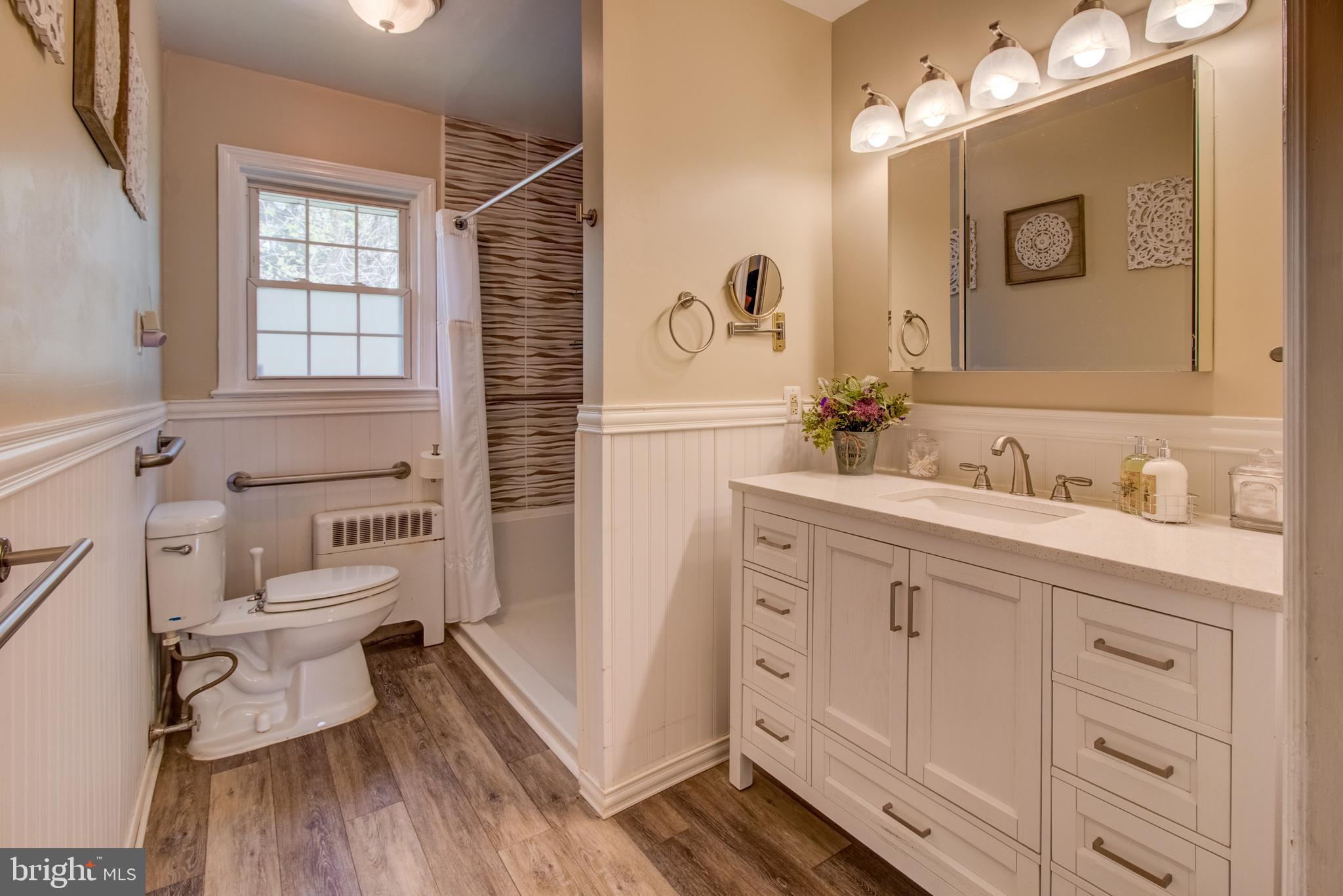 9 Frederick Lane Ewing, NJ 08628 - Photo 16 of 19