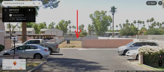 a large building with an outdoor space