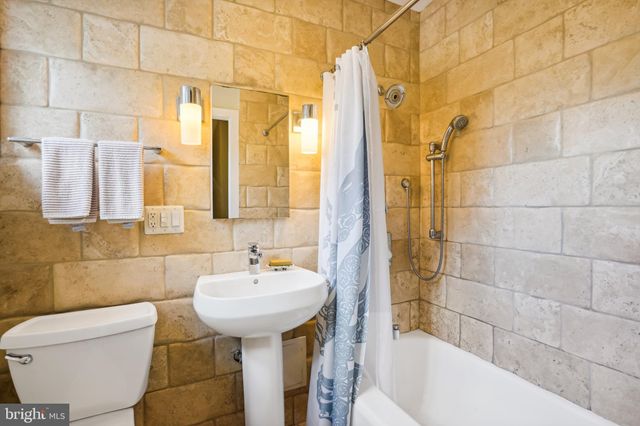 $445,000 | 1414 Martha Custis Drive, Alexandria, VA 22302