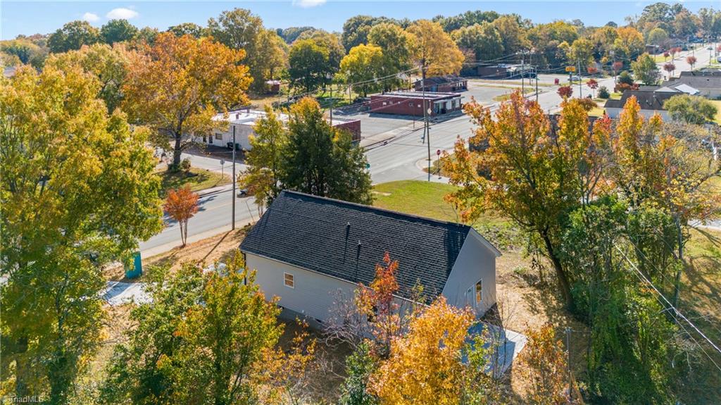 1004 Rauhut Street Burlington, NC 27217 - Photo 20 of 26 Gallery Image 20