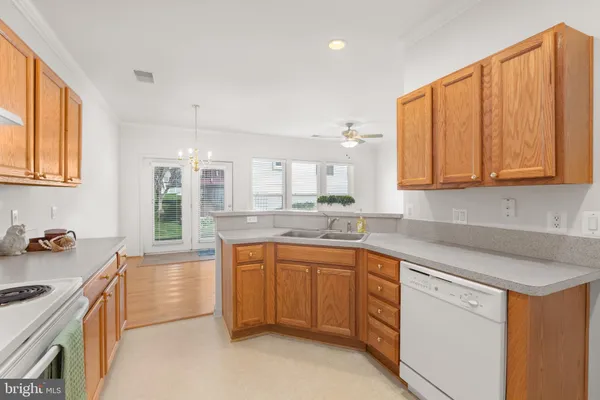 $375,000 | 76 Gladstone Drive, Fredericksburg, VA 22406