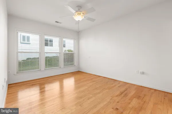 $375,000 | 76 Gladstone Drive, Fredericksburg, VA 22406