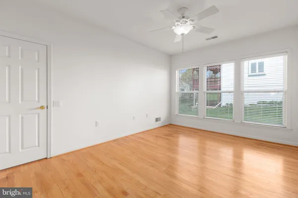 $375,000 | 76 Gladstone Drive, Fredericksburg, VA 22406