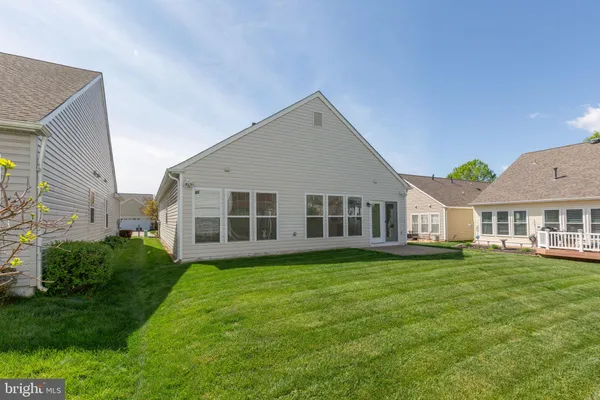 $375,000 | 76 Gladstone Drive, Fredericksburg, VA 22406