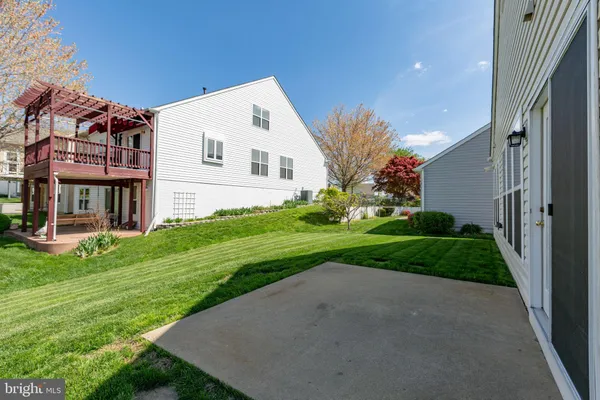 $375,000 | 76 Gladstone Drive, Fredericksburg, VA 22406