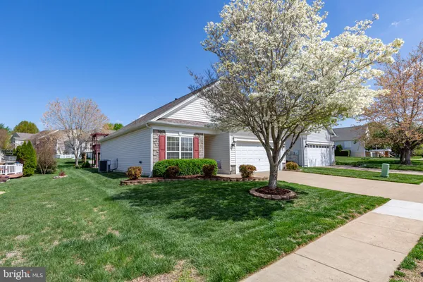 $375,000 | 76 Gladstone Drive, Fredericksburg, VA 22406