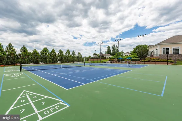 $375,000 | 76 Gladstone Drive, Fredericksburg, VA 22406