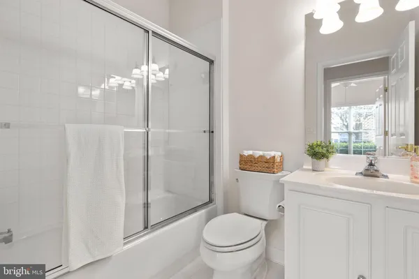 $375,000 | 76 Gladstone Drive, Fredericksburg, VA 22406