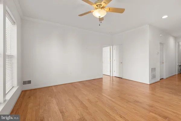 $375,000 | 76 Gladstone Drive, Fredericksburg, VA 22406