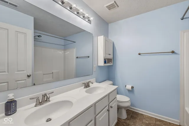 $458,000 | 5497 Northlands Terrace, Plainfield, IN 46168