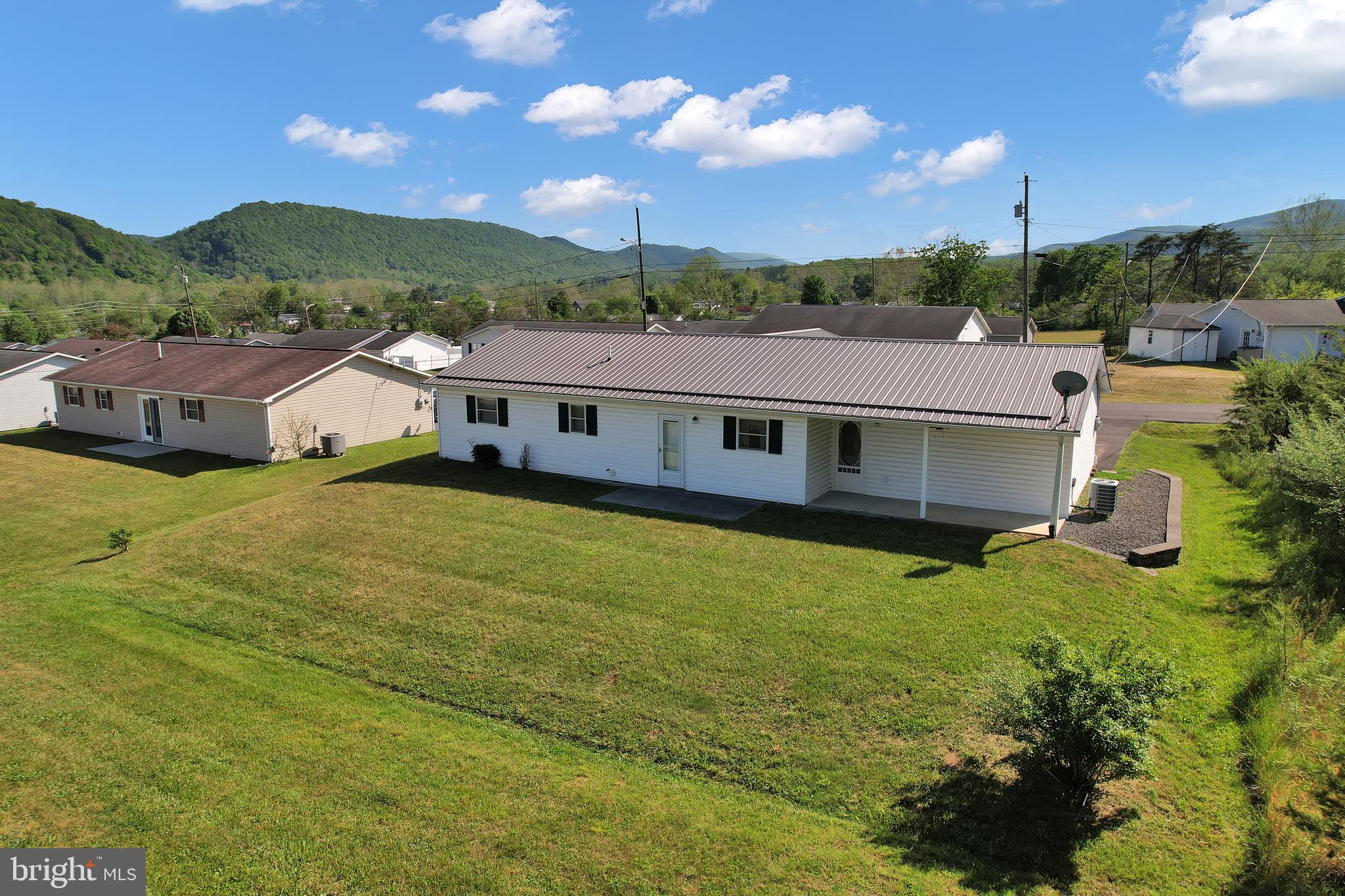490 Inspiration Drive Keyser, WV 26726 - Photo 5 of 39