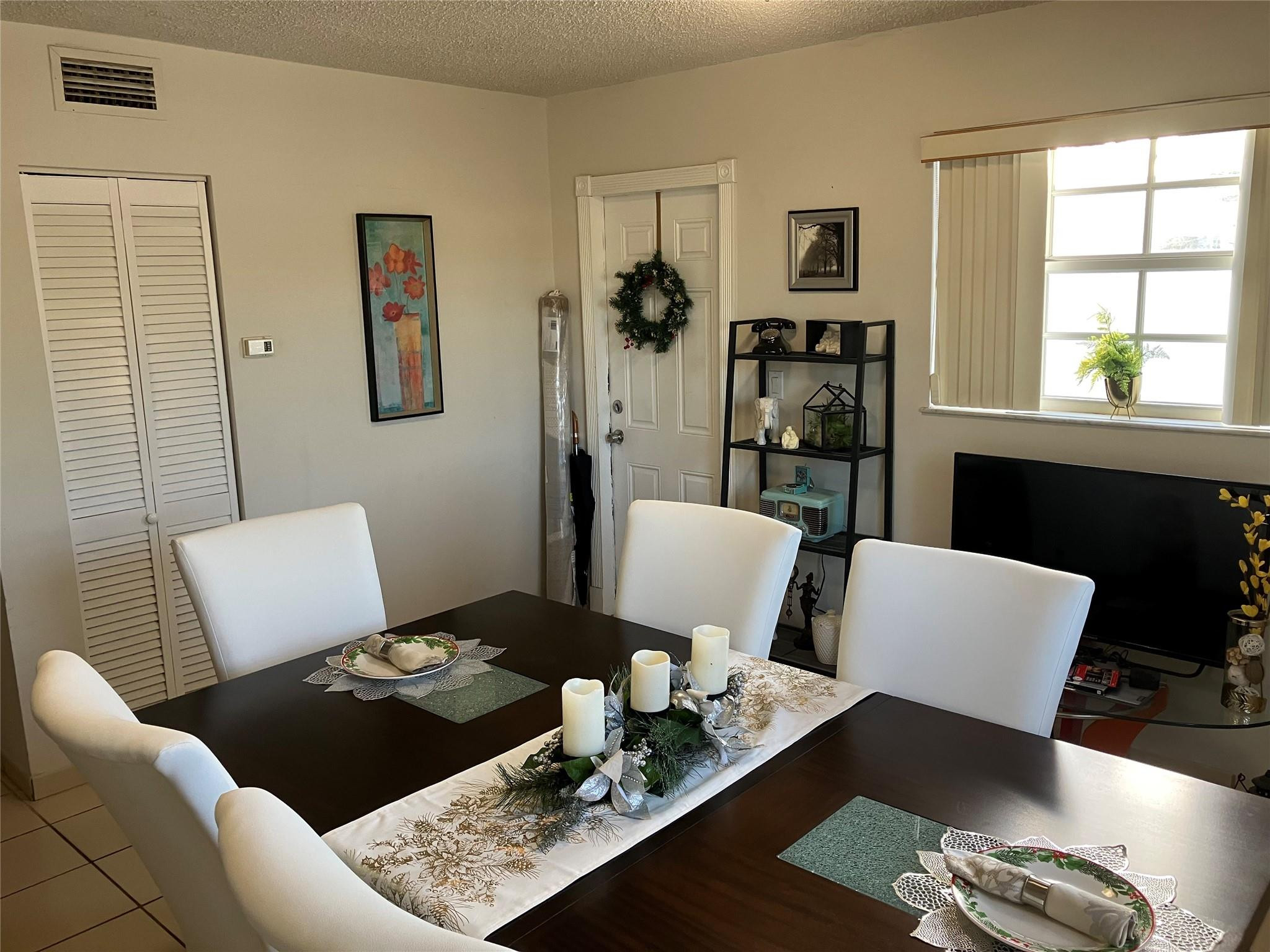 7960 Northwest 174th Street Hialeah, FL 33015 - Photo 8 of 22 DIFFERENT ANGLE