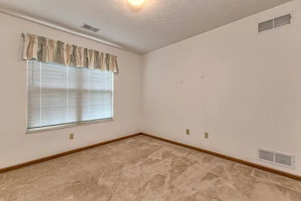 $235,000 | 216 Draw Bridge Court, Greensburg, PA 15601