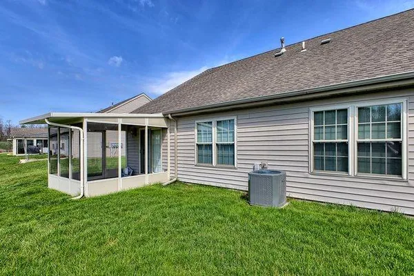 $235,000 | 216 Draw Bridge Court, Greensburg, PA 15601