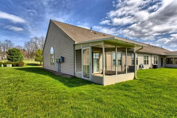 $235,000 | 216 Draw Bridge Court, Greensburg, PA 15601