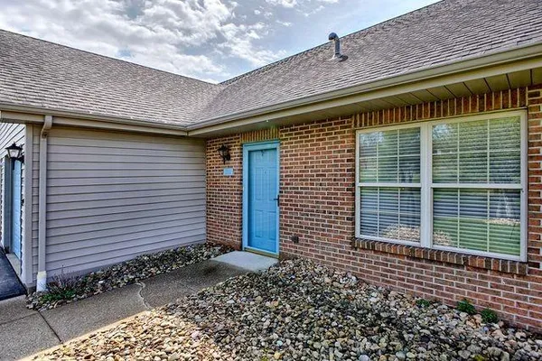 $235,000 | 216 Draw Bridge Court, Greensburg, PA 15601