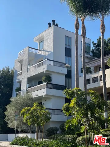 a close view of a stove top oven