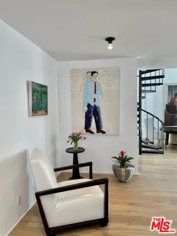 $4,995,000 | 9033 Vista Grande Street, West Hollywood, CA 90069