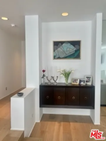 $4,995,000 | 9033 Vista Grande Street, West Hollywood, CA 90069