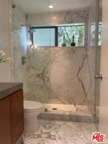 $4,995,000 | 9033 Vista Grande Street, West Hollywood, CA 90069